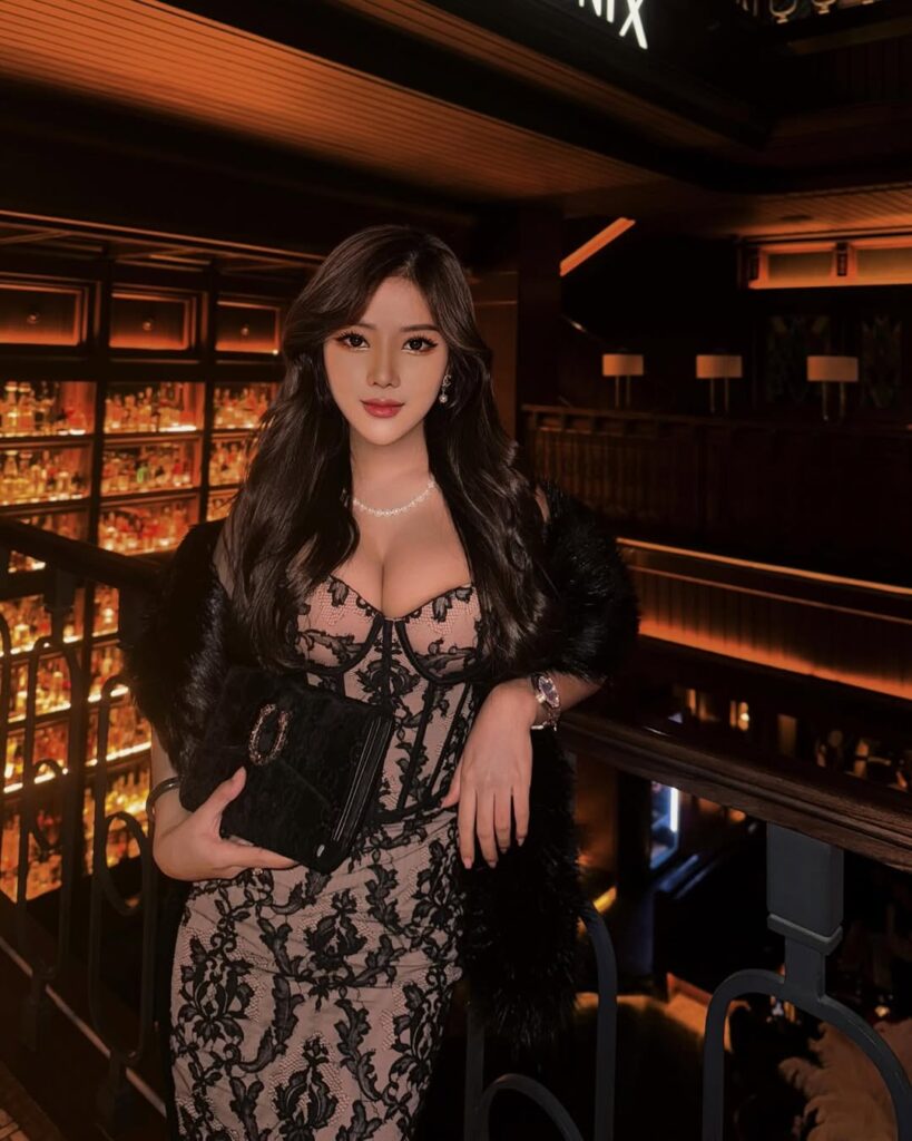 Kumpulan Berita Selebgram Cantik Seksi Hari Ini
